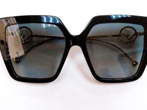 Солнцезащитные очки Fendi FF 0410S фото 4